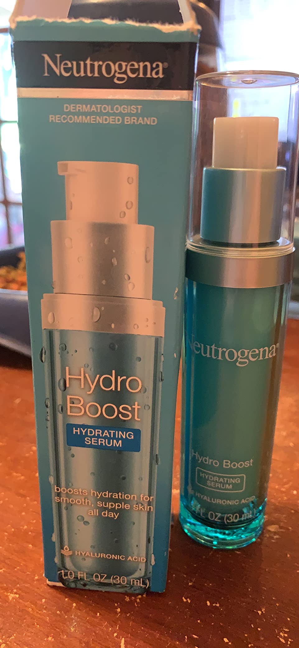 Neutrogena Hydro Boost Hydrating Serum with Hyaluronic Acid, 1 fl. oz | Purified Hyaluronic Acid, for Lightweight, Smooth and Supple Skin, Oil-Free, Non-Comedogenic customer photo 1