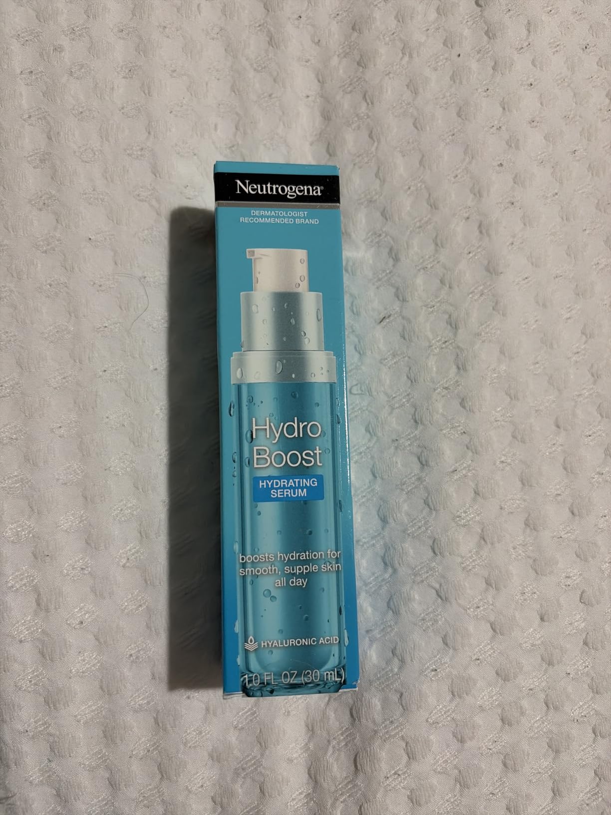 Neutrogena Hydro Boost Hydrating Serum with Hyaluronic Acid, 1 fl. oz | Purified Hyaluronic Acid, for Lightweight, Smooth and Supple Skin, Oil-Free, Non-Comedogenic customer photo 2
