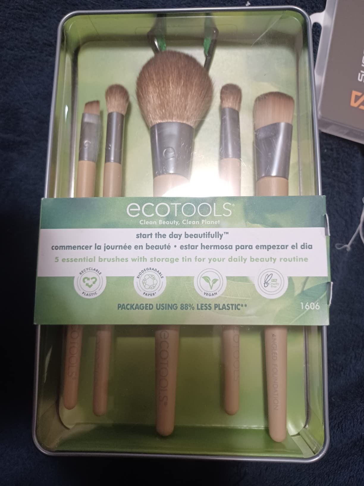 EcoTools 6-Piece Start the Day Beautifully Makeup Brush Set, Makeup Brushes For Eyeshadow, Blush, Concealer, & Foundation Application, Eco-Friendly, Gift Set, Synthetic Hair, Vegan & Cruelty-Free customer photo 1