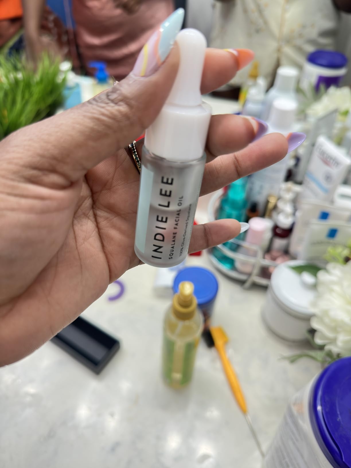 Indie Lee 100% Squalane Oil, 100% Olive-Derived Daily Multi-Use Face & Body Oil, Hydrating Non-Greasy Moisturizer for Dry Skin, Fine Lines & Wrinkles, Even Skin Tone, Brighten & Improve Texture, 10ml customer photo 2