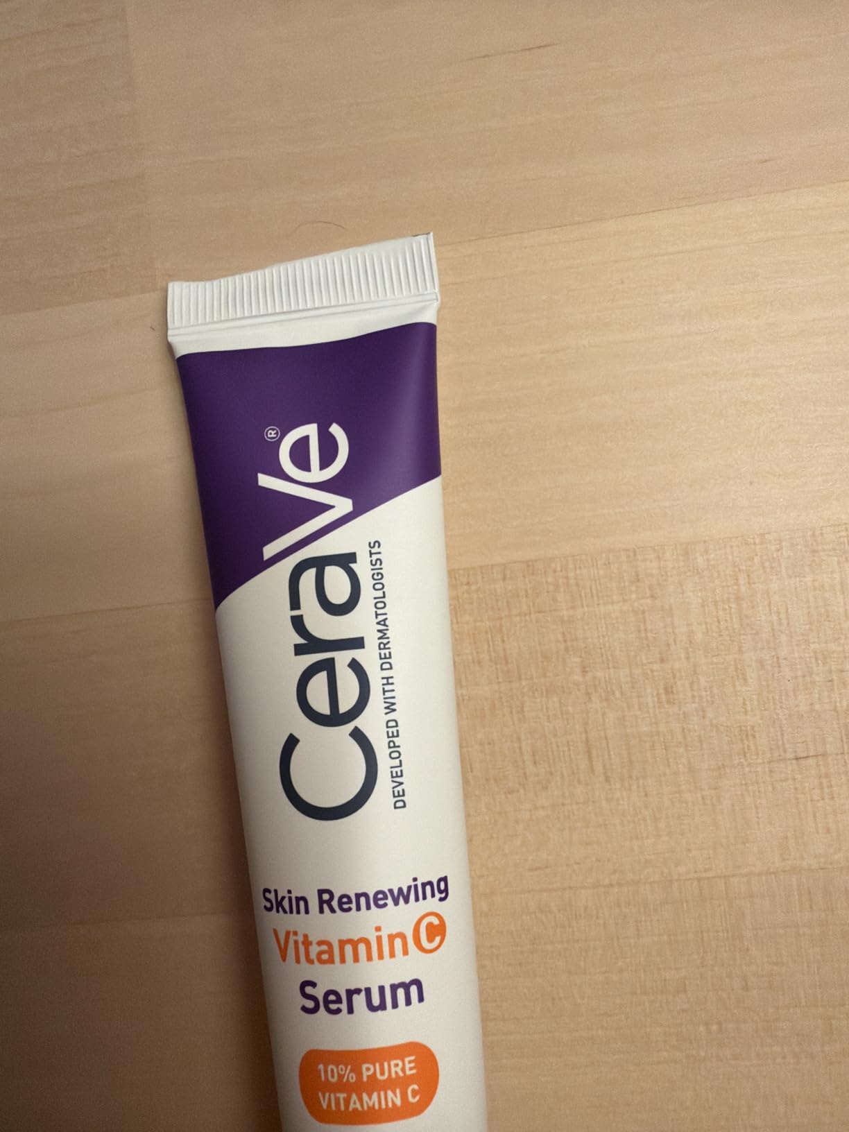 CeraVe Skin Brightening Vitamin C Serum for Face with Hyaluronic Acid, 1oz | Skincare, 10% Pure Vitamin C, Brightening Serum, Ceramides, Antioxidant, Hydrates and Improves Skin Tone & Texture customer photo 2