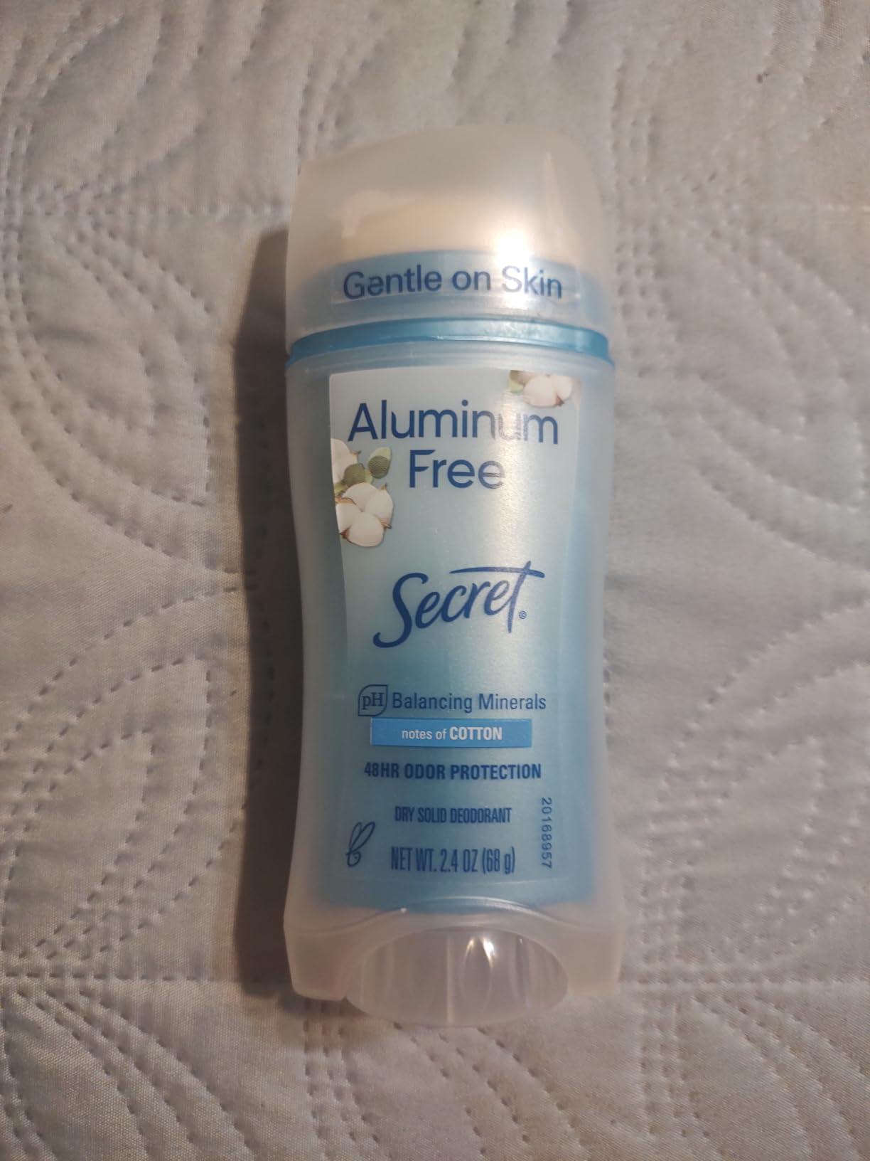 Secret Aluminum Free Deodorant for Women, 48hr Odor Protection, Free of Parabens Dyes Talc & Baking Soda, PH Balancing Minerals, Dry Solid, Cotton Scent, 2.4 oz customer photo 1