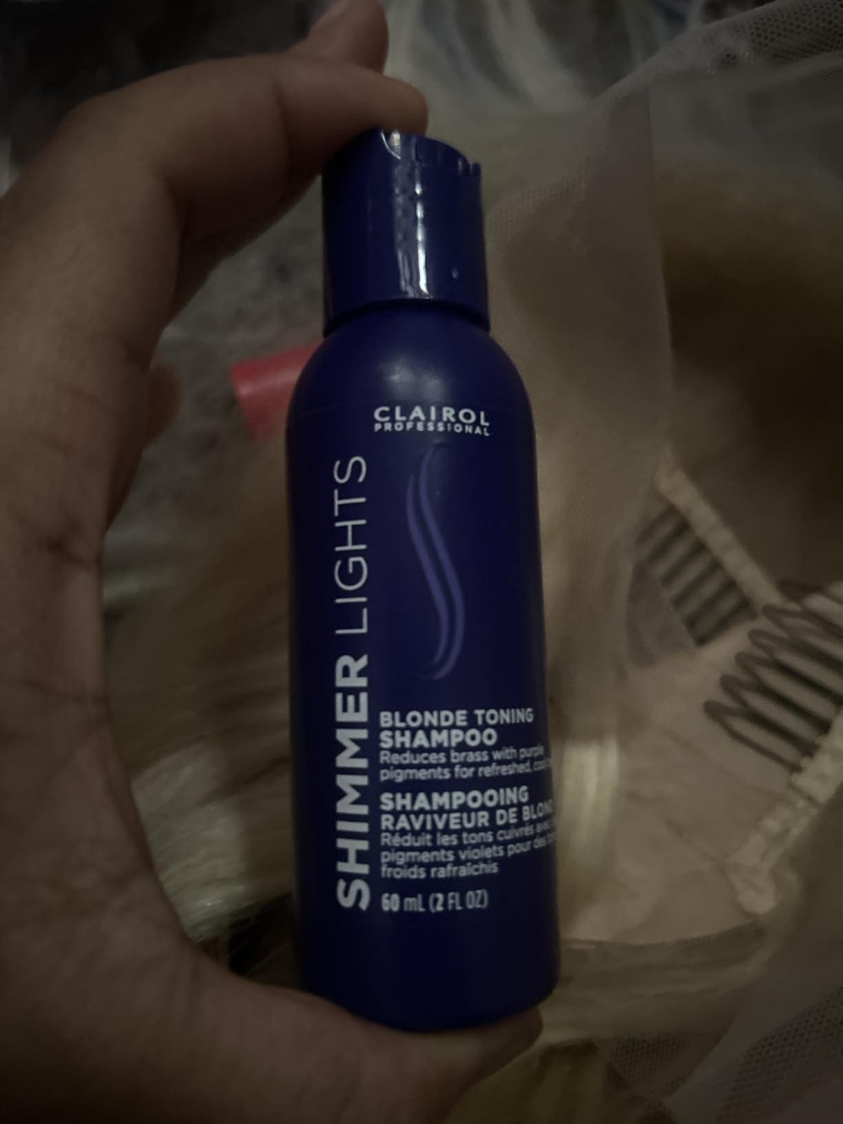 Clairol Professional Shimmer Lights Purple Shampoo | Neutralizes Brass & Yellow Tones | For Blonde, Silver, Gray & Highlighted Hair customer photo 2