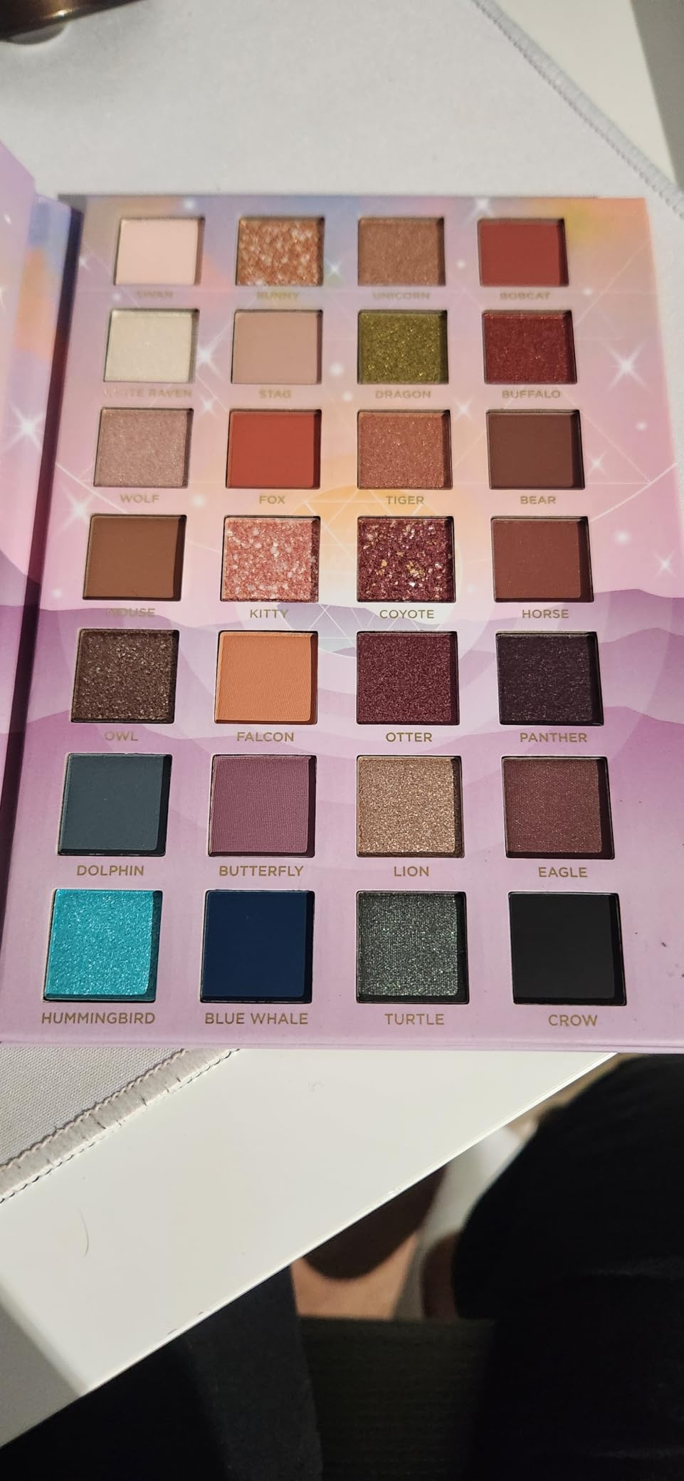 Pacifica Eyeshadow Palette - Animal Magic with Colorful Blendable Shades, Highly Pigmented Mineral Eyeshadow, Talc-Free, Vegan & Cruelty-Free, 0.89 oz (28 Shades) customer photo 1
