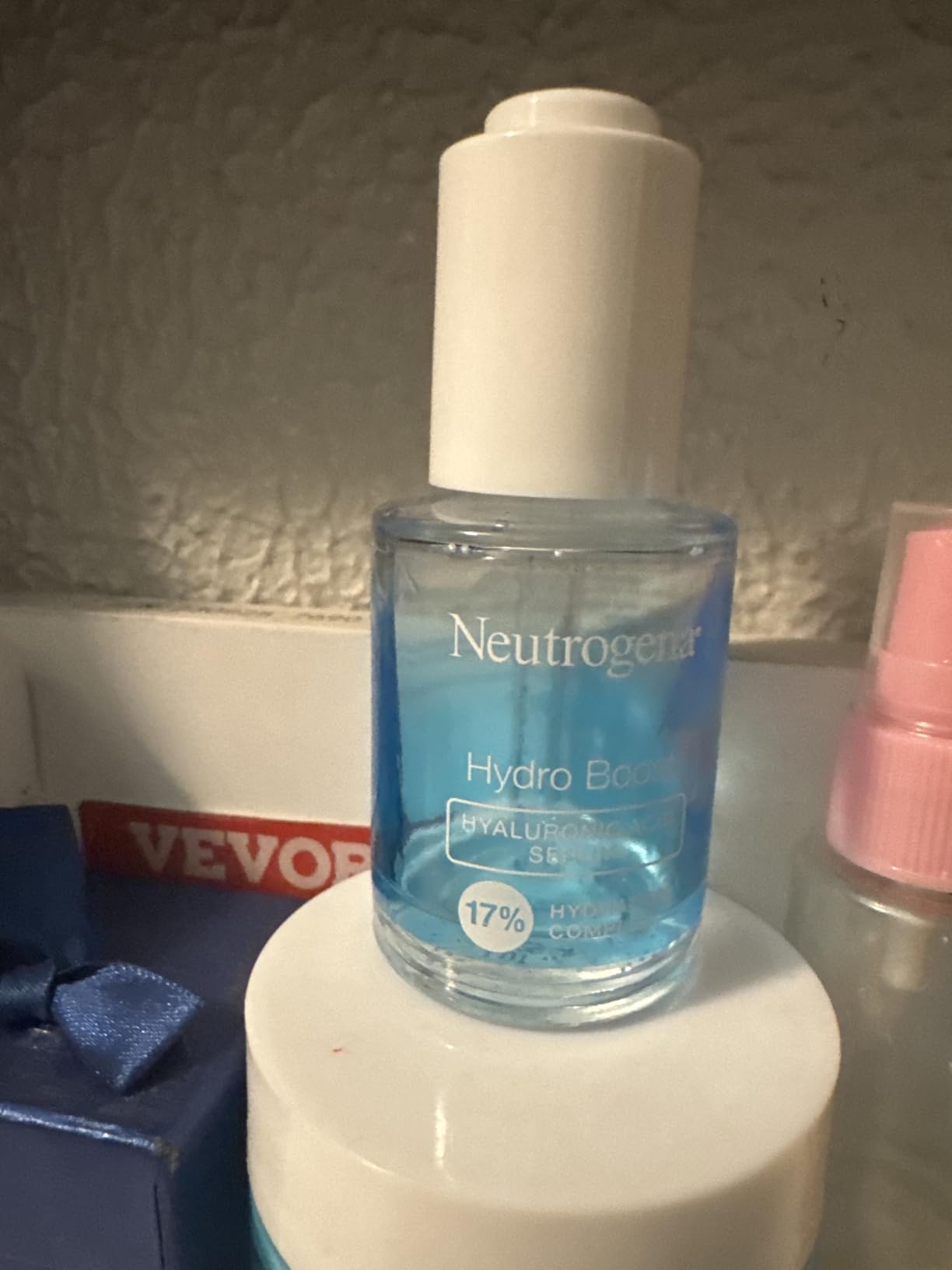 Neutrogena Hydro Boost Hyaluronic Acid Serum for Face & Neck, 1 fl oz customer photo 1