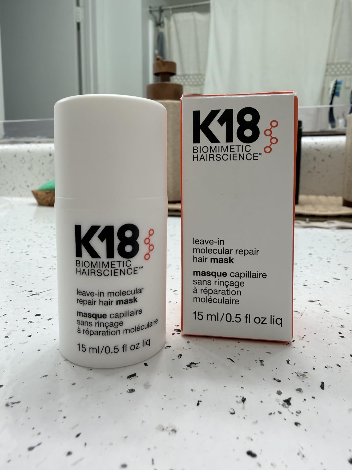 K18 Leave-In Molecular Repair Hair Mask, Patented, Lasting Repair For Dry, Frizzy, Damaged Hair, Reverse Damage In 4 Minutes From Bleach, Color, Chemical Services + Heat customer photo 1