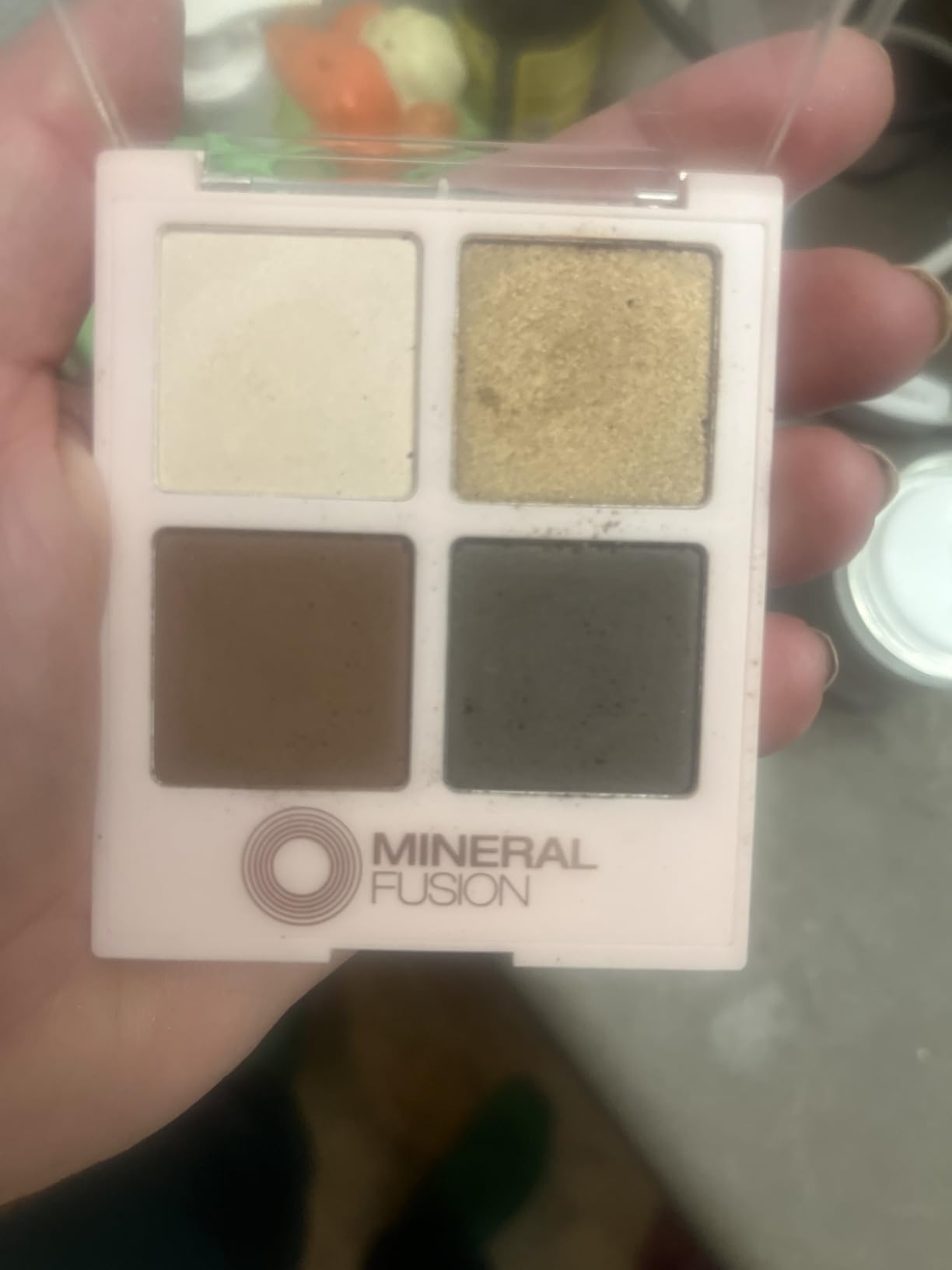 Mineral Fusion Eyeshadow Palette (Coffee Break) | Vegan Eye Makeup with Matte, Satin, and Shimmer Finishes, Natural, Lightweight Formula customer photo 2