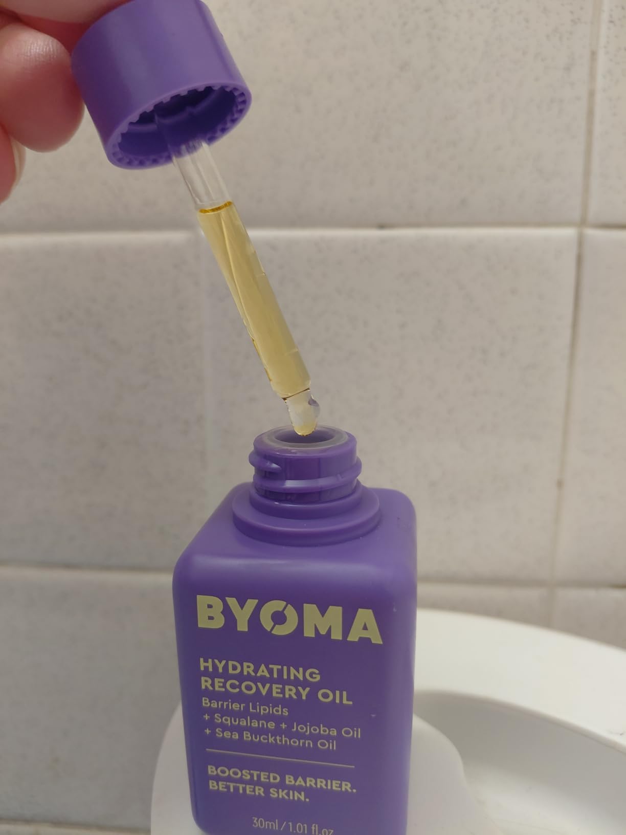 BYOMA Hydrating Recovery Oil | Squalane, Jojoba & Seabuckthorn Oils, Instant Radiance, Barrier Repair, Luxury Face Treatment customer photo 2