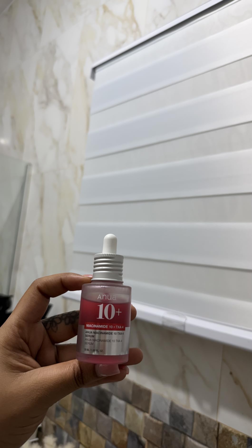 Anua Niacinamide 10 + TXA 4 Serum, Korean Skincare, 1.01 fl.oz | Dark Spot Care, Hyaluronic Acid, Tranexamic Acid, Lightweight & Hydrating All-in-One Daily Facial Serum for Glass Skin customer photo 2