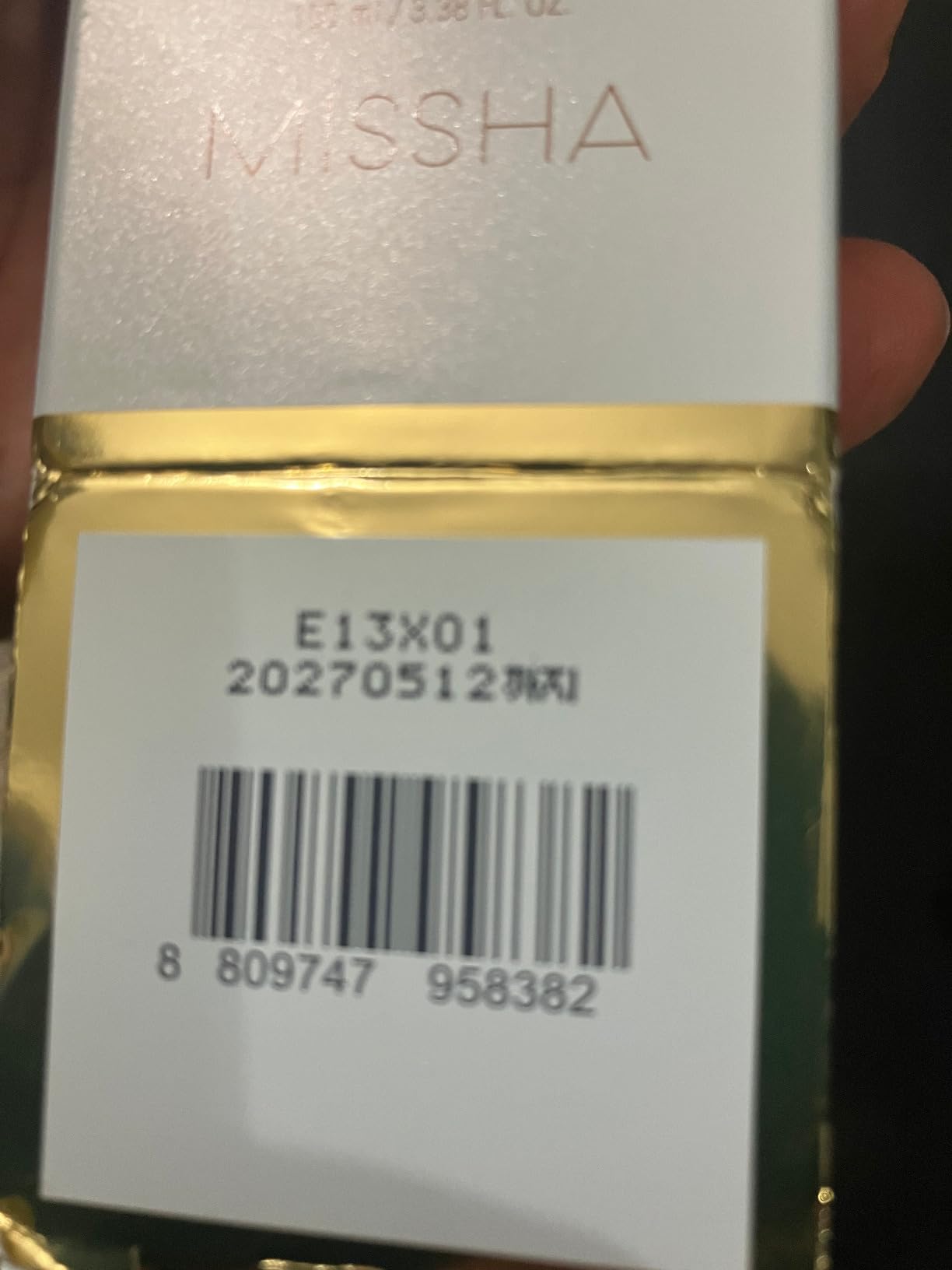 MISSHA Cell Renew Snail Mucin Vitamin C Korean Essence Serum 3.38 oz | 90% Vita Complex supports hydration, smoother texture, elasticity, and radiant glass-skin routine for dry or oily types. customer photo 2