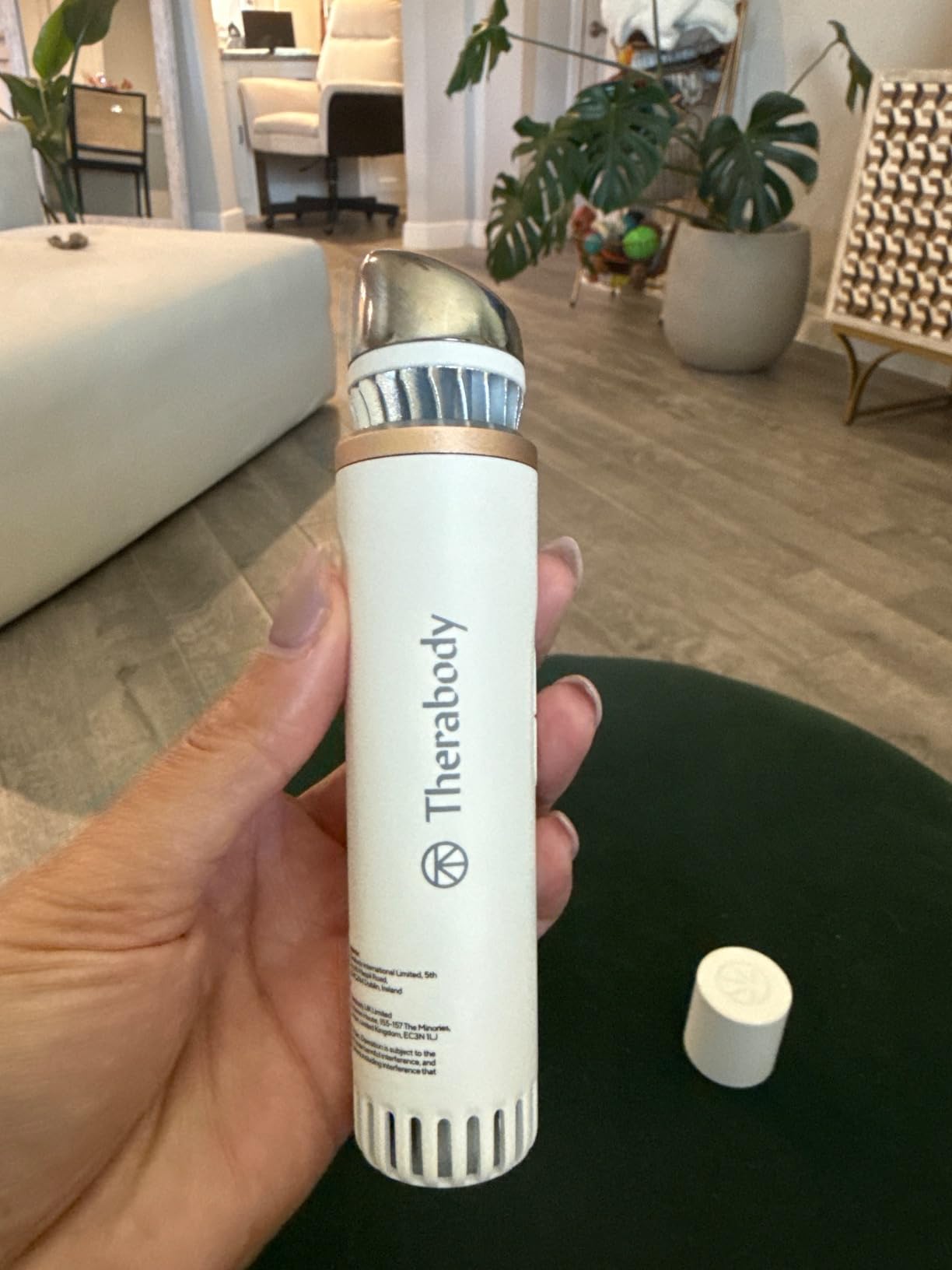 Therabody TheraFace Depuffing Wand - Cold and Heat Skincare Treatment to Depuff and Glow; Beauty Wand, Face Roller and Eye Massager for Eye Puffiness, Dark Circles and Skin Radiance (White) customer photo 2