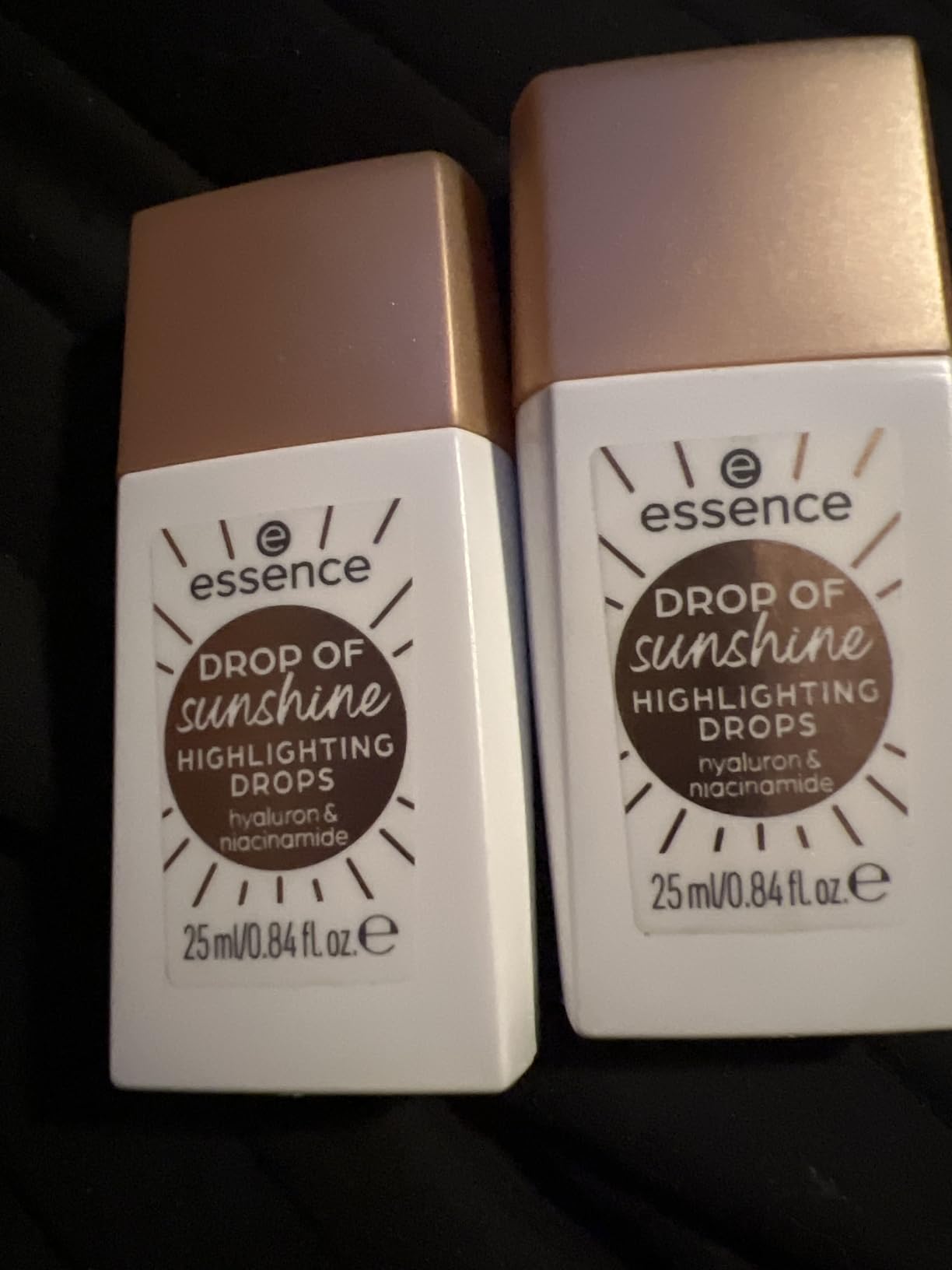 essence Drop of Sunshine Glow Drops, Liquid Highlighter for Face and Body | Hydrates & Brightens with Hyaluronic Acid & Niacinamide, Buildable Glow, Dewy Finish, Vegan, Cruelty Free, 0.84 oz customer photo 1