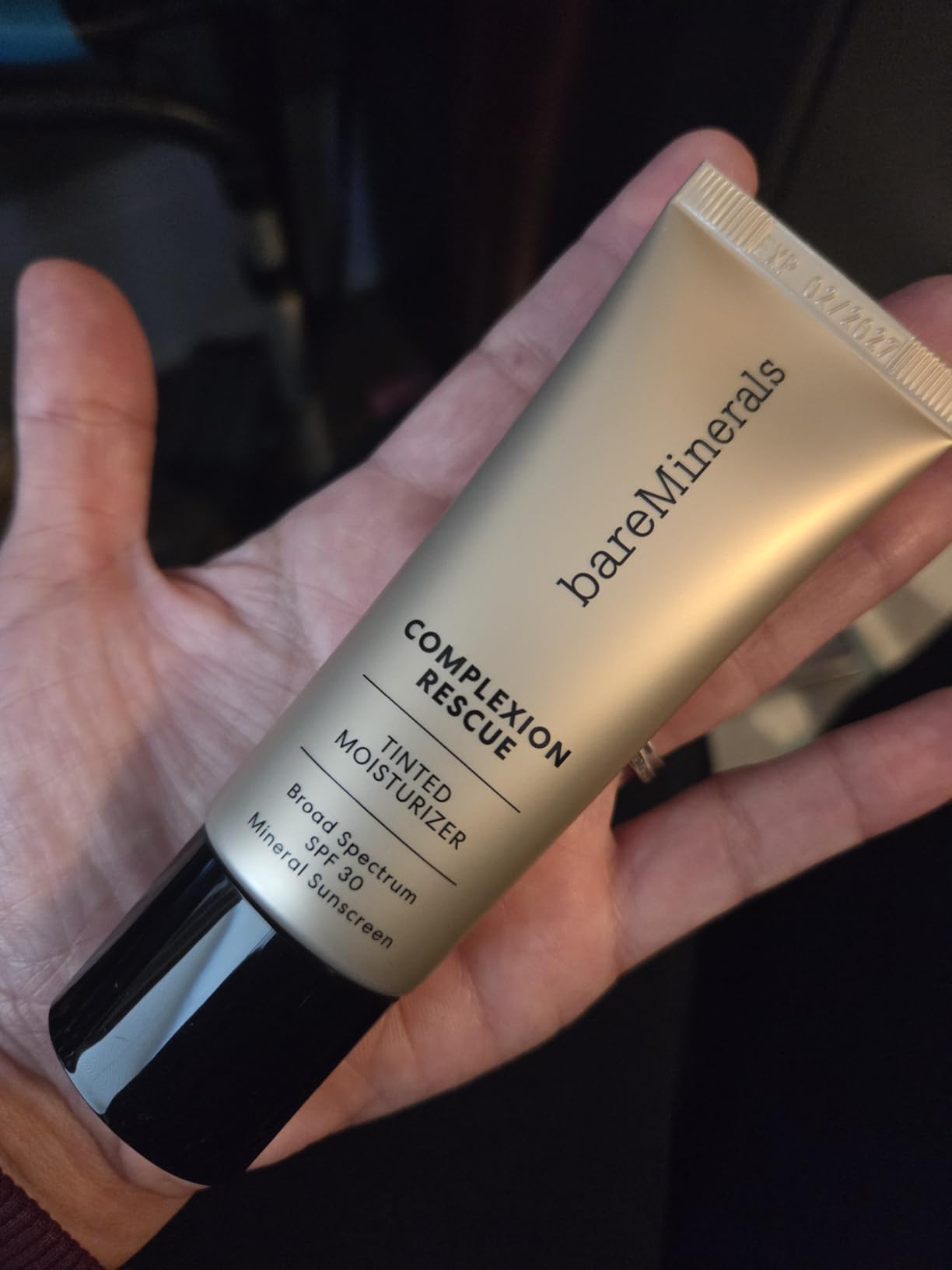 bareMinerals Complexion Rescue Tinted Moisturizer with SPF 30, Hydrating Tinted Mineral Sunscreen with Hyaluronic Acid, Sheer-to-Light Coverage, Multi-tasking, Skincare Infused Makeup customer photo 2