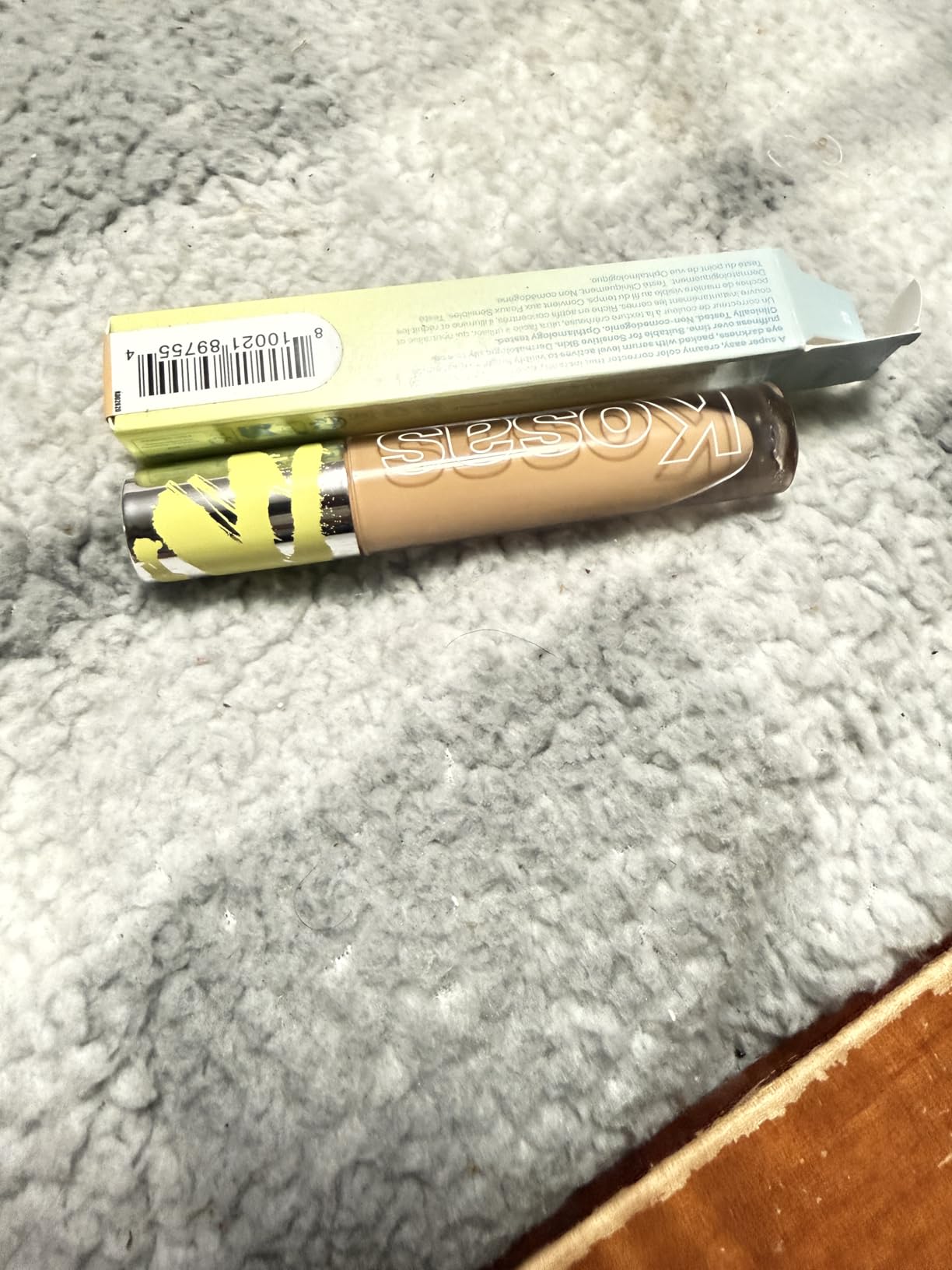 Kosas Revealer Extra Bright Color Corrector, Full Coverage Liquid Cream Under Eye Brightener, Makeup Base for Dark Circles Discoloration, Magic customer photo 2
