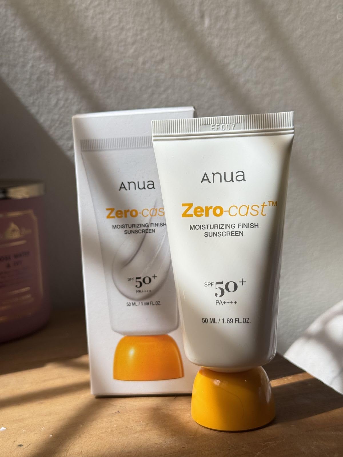 Anua, Zero-Cast Moisturizing Sunscreen SPF 50, Glow Natural Sunscreen for face, No White Cast, Hyaluronic Acid, Niacinamide, Oil-Free, Korean Skincare, 1.69 fl oz customer photo 2