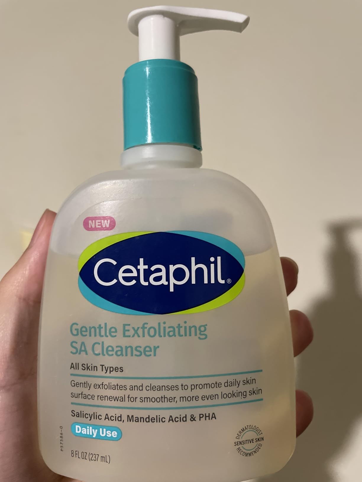 Cetaphil SA Gentle Exfoliating Face Wash, Salicylic Acid Cleanser, 16 fl oz customer photo 1
