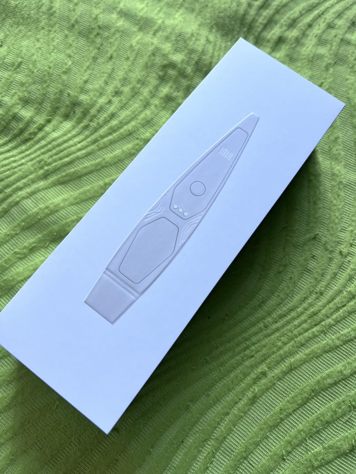 INIA 4-in-1 Eye Massager Tool Under Red Light Therapy for Face, Depuffing | Eye Lift Wand with Heat & Vibration for Dark Circles, Puffiness & Skin Firming - Enhances Skincare Routine customer photo 2