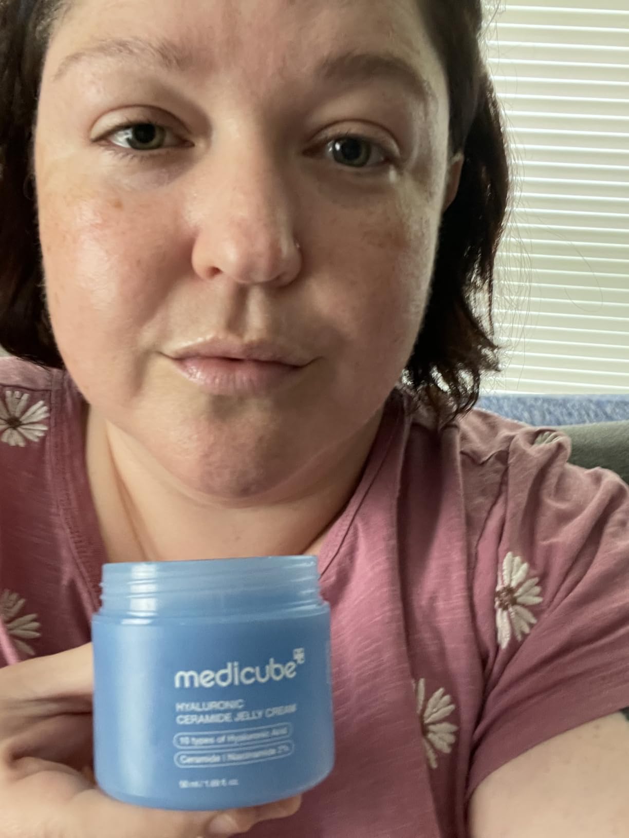 medicube Jelly Cream with Hyaluronic Acid | Daily Moisturizer for All Skin Types | Long-lasting Hydration with Hyaluronic Acid, Ceramides, Multi Peptides | Supports Skin's Natural Barrier | 1.69 fl.oz customer photo 2