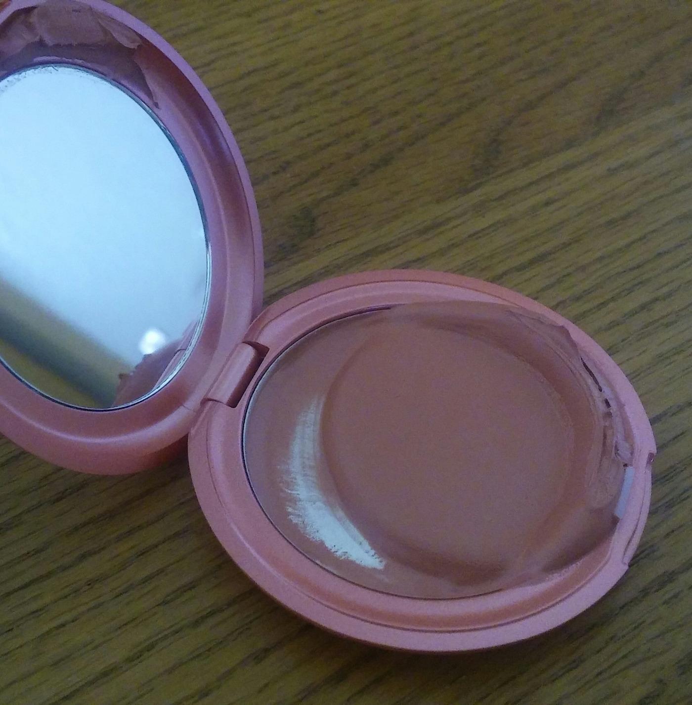 stila Convertible Color Dual Lip & Cheek Cream Blush | Multi-Use Cream Blush & Lip Tint, Blendable Buildable Color, Natural Dewy Finish in a Travel Compact for Lips, Cruelty-Free customer photo 2