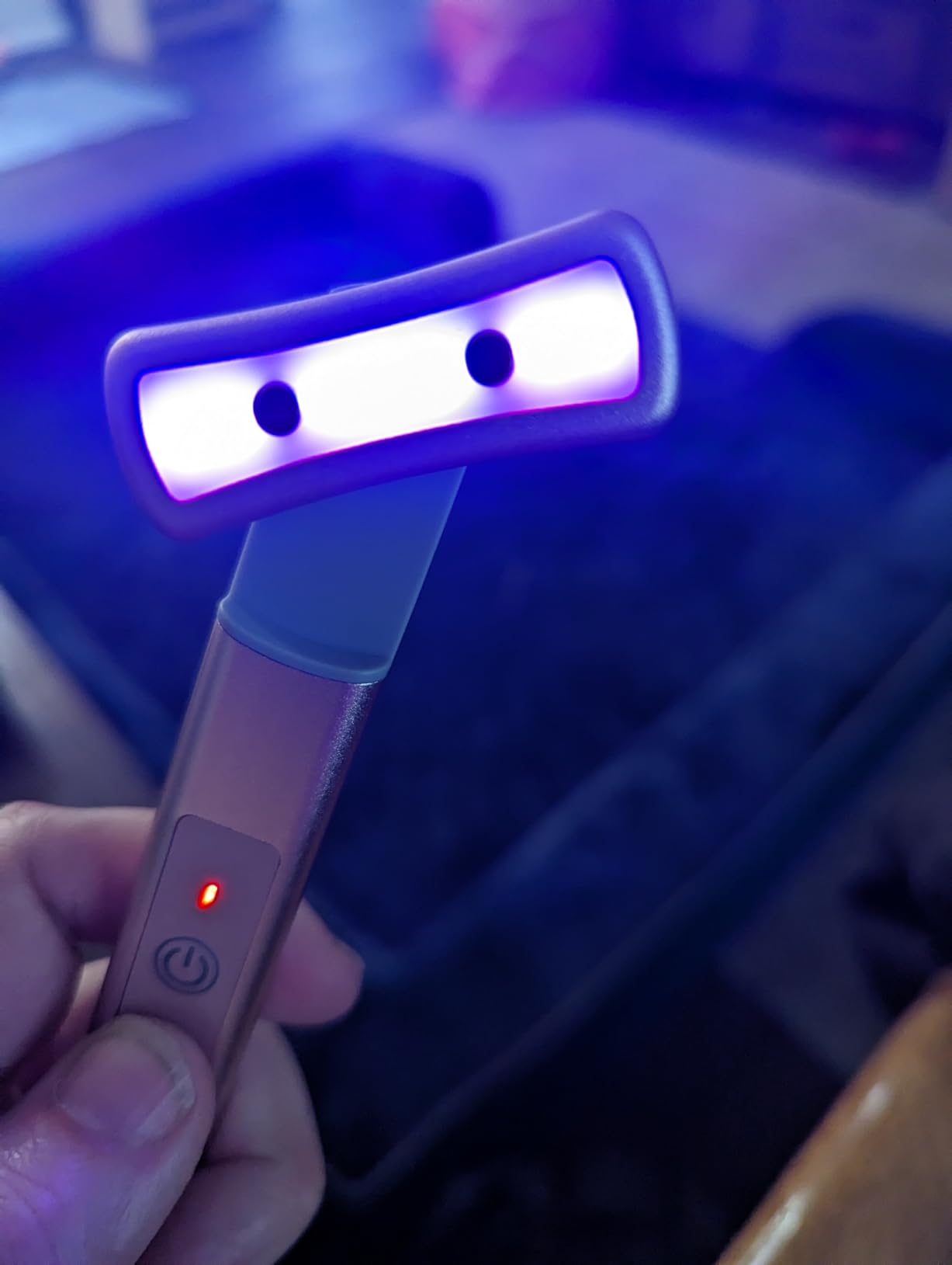 Red Light Therapy for Face, 6 in 1 LED Light Therapy Eye Equipment for Skin,Face Wand with Facial Massager, Skincare Facial Wand,Vibration, Thermal, Microcurrent, Portable Beauty Tools customer photo 1